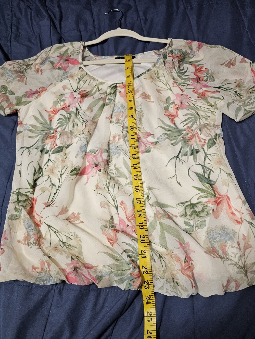 Blouse SARA MICHELLE Beautiful Multicolor Floral Design White BlouseTop size L - Picture 4 of 5